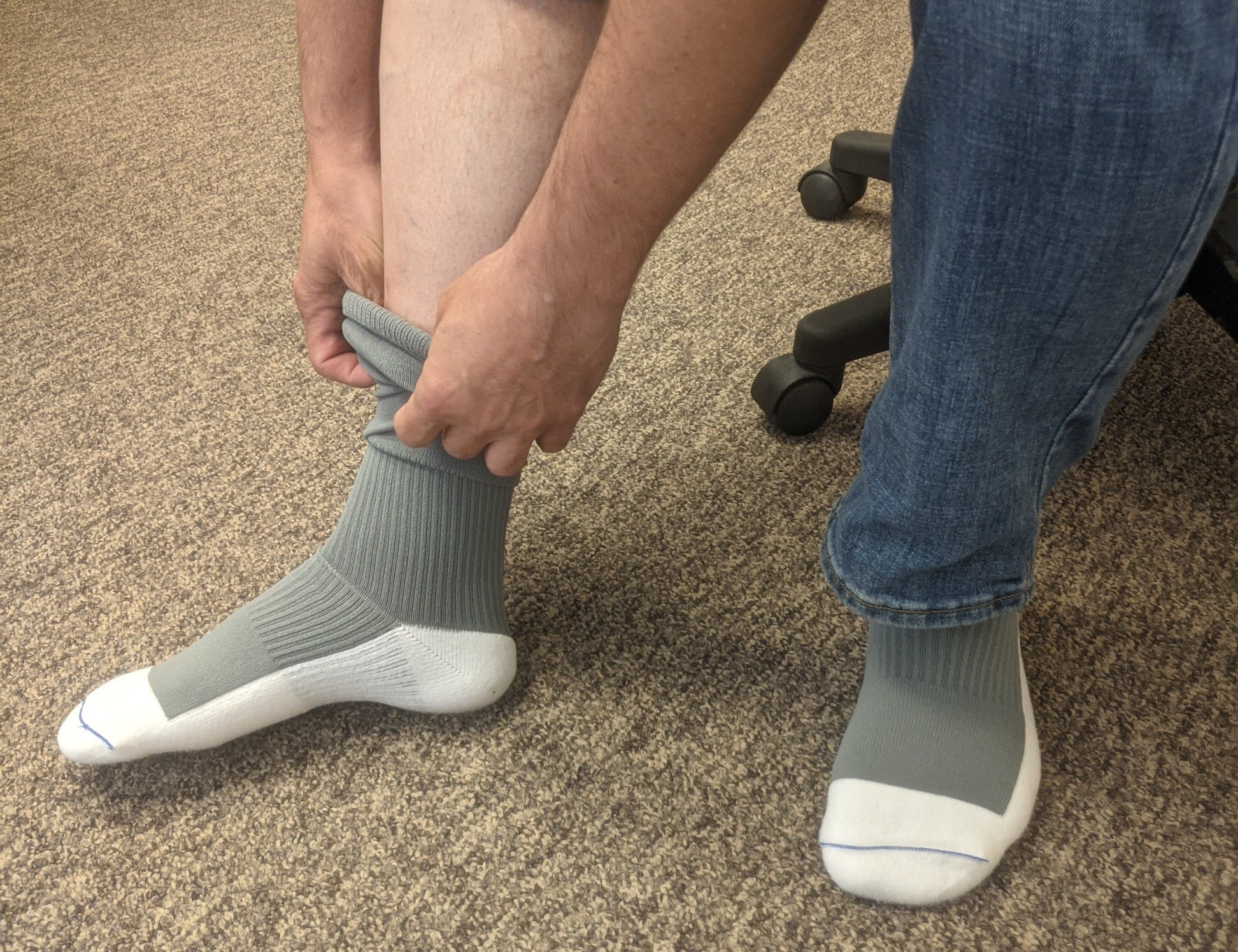 The Benefits of Compression Socks for a Sprained Ankle - Vitalsox